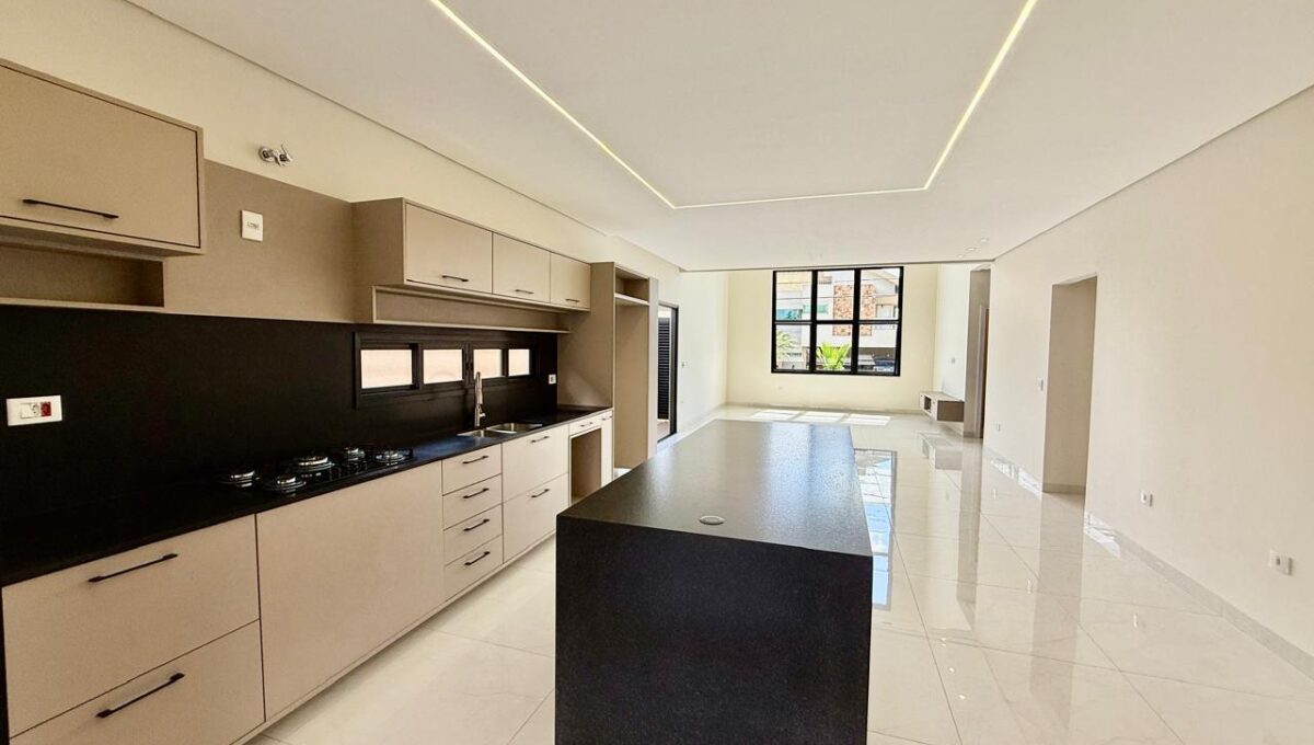 17f8f1c8-76b5-4883-a0fe-e0188bdbf8b2