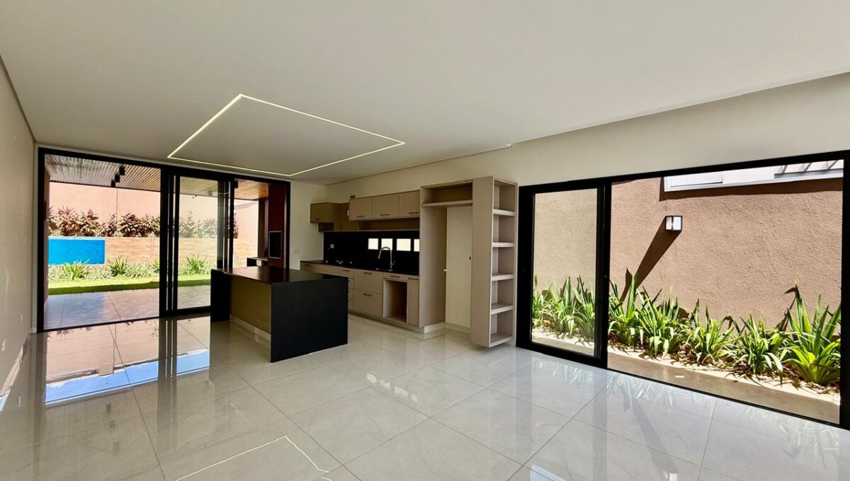 3a5a2454-4fa7-4eb9-b509-ed9a7669c209