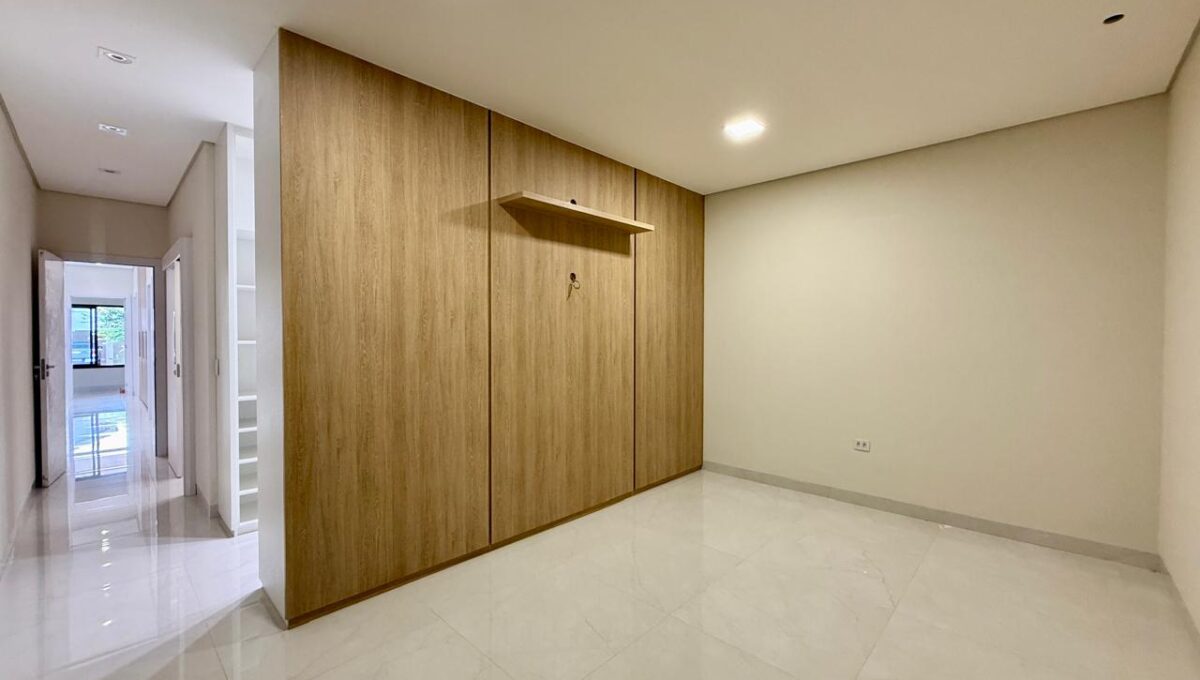 WhatsApp Image 2025-03-29 at 08.27.09