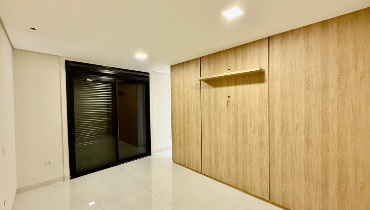 WhatsApp Image 2025-03-29 at 08.27.15