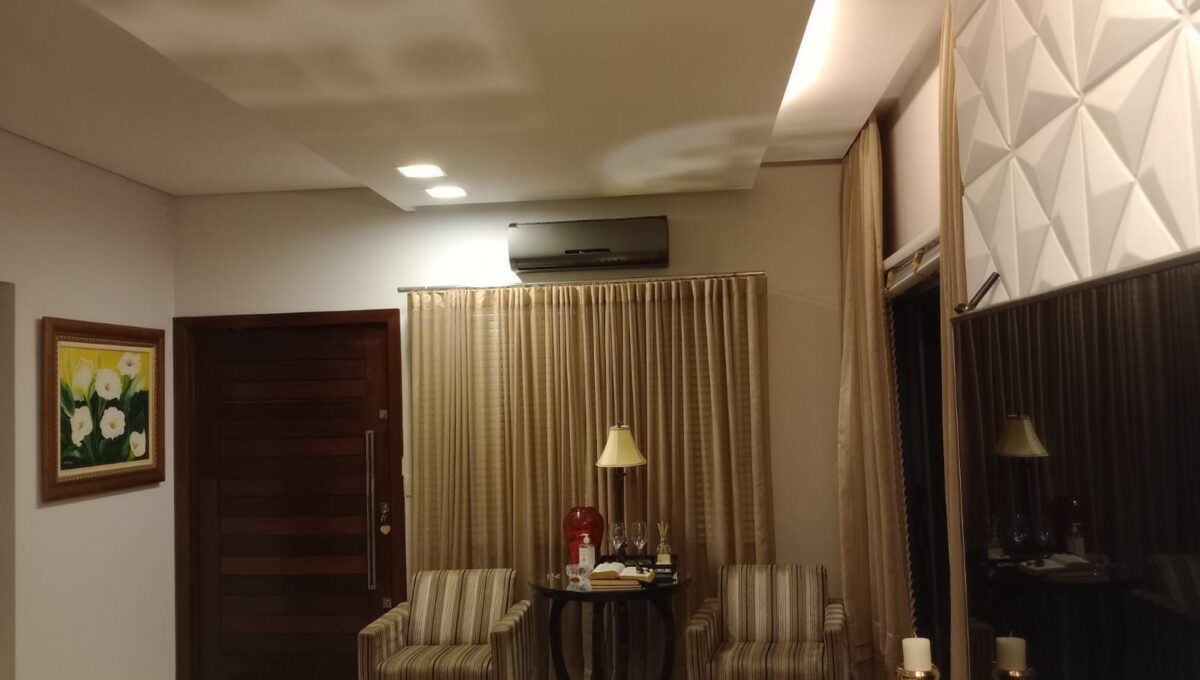 WhatsApp Image 2025-04-22 at 09.47.15