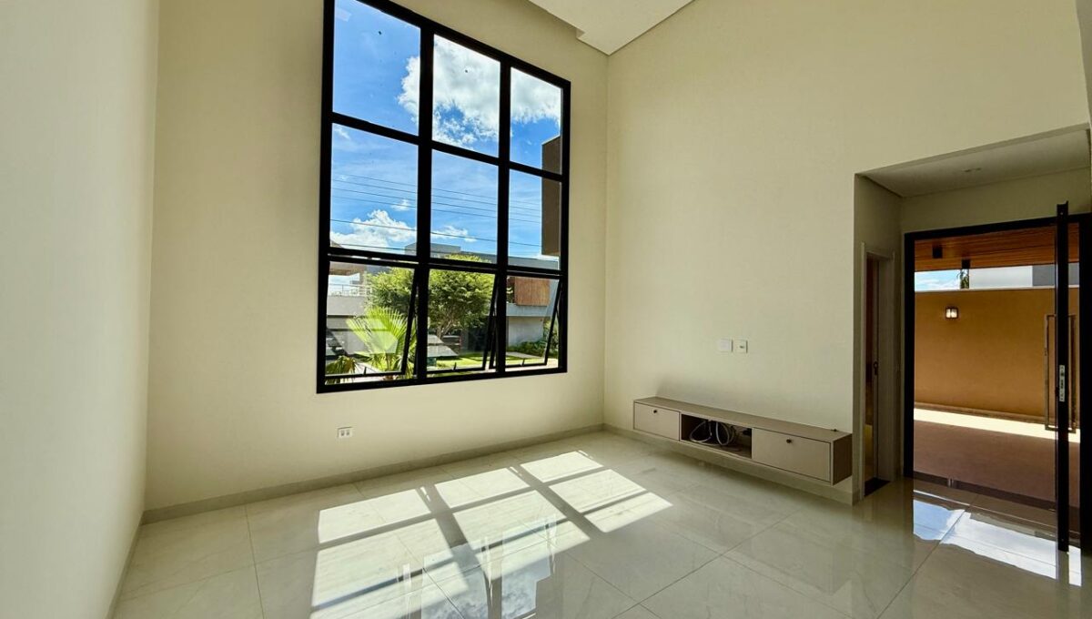 bfac9840-eca1-4363-afae-83de2ef77f48