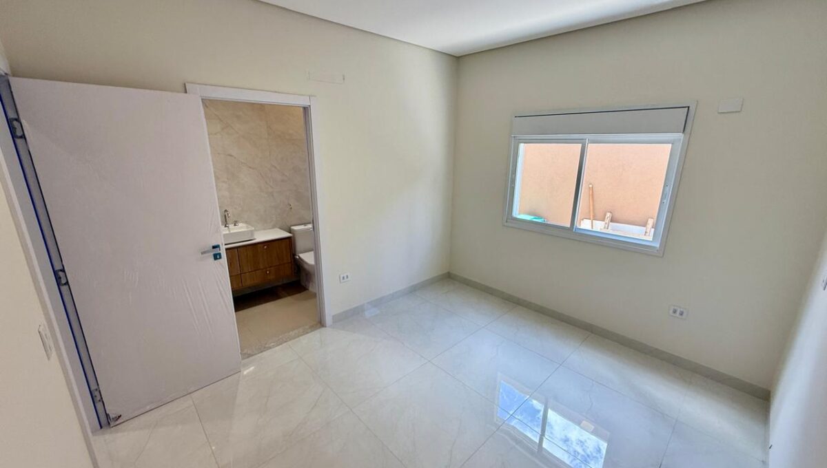 cb39ace5-2103-436f-a665-392875d6006b