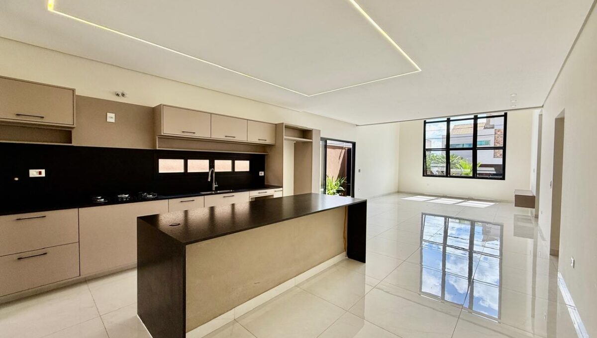 d04c91ea-9c3f-4fe0-bb67-846d99912859