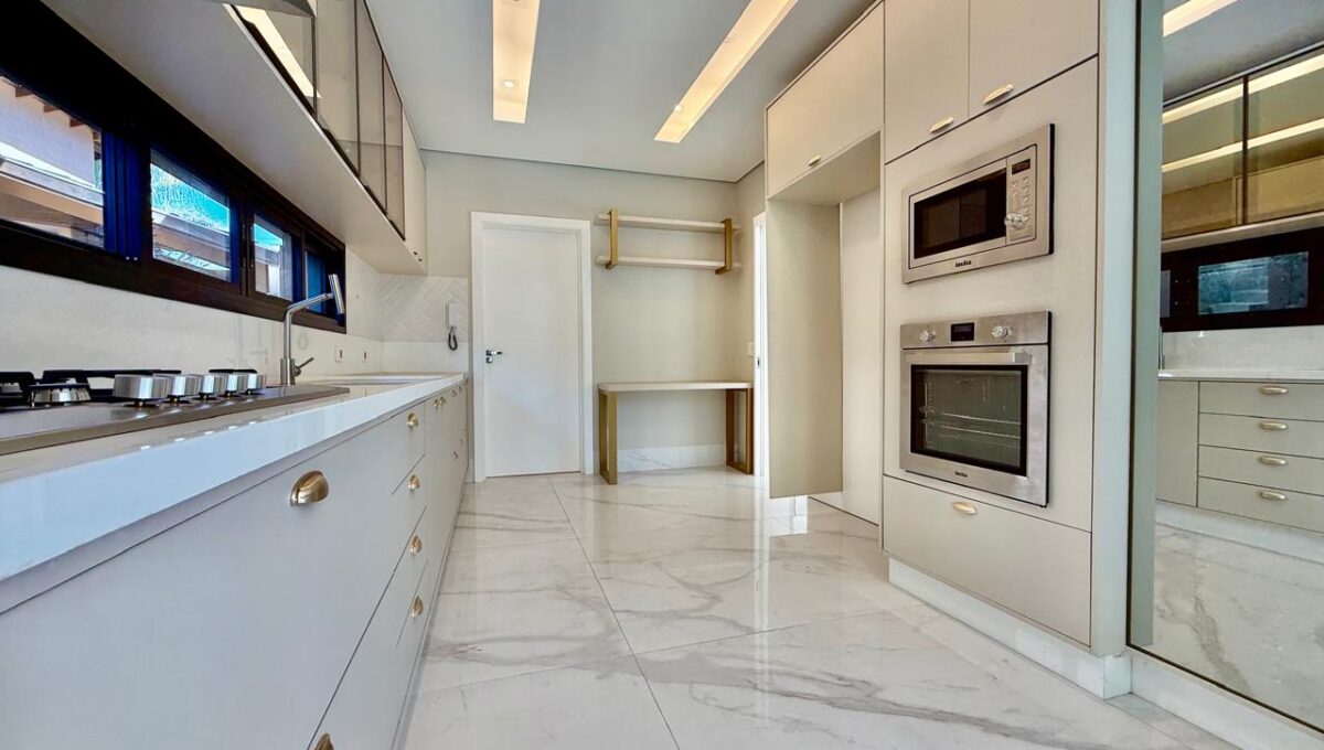 WhatsApp Image 2025-07-18 at 12.54.41 (1)