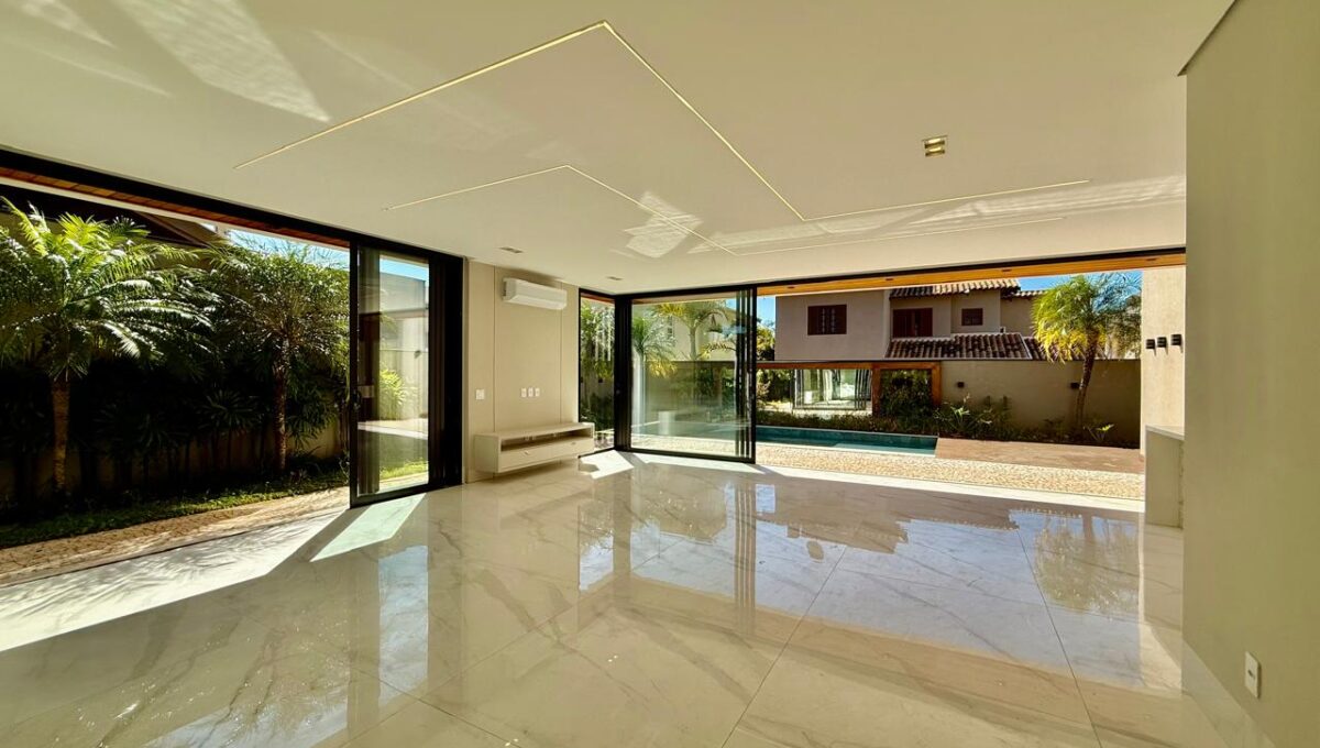 WhatsApp Image 2025-07-18 at 12.54.47 (2)