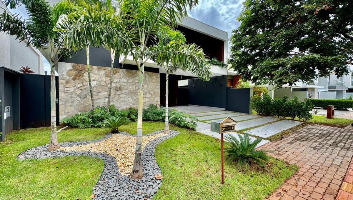 WhatsApp Image 2025-07-23 at 21.33.08