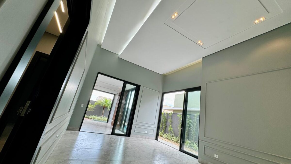 WhatsApp Image 2025-07-23 at 21.33.10 (1)