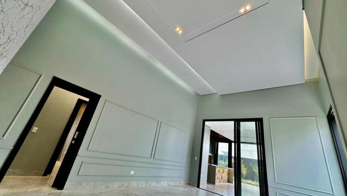 WhatsApp Image 2025-07-23 at 21.33.11