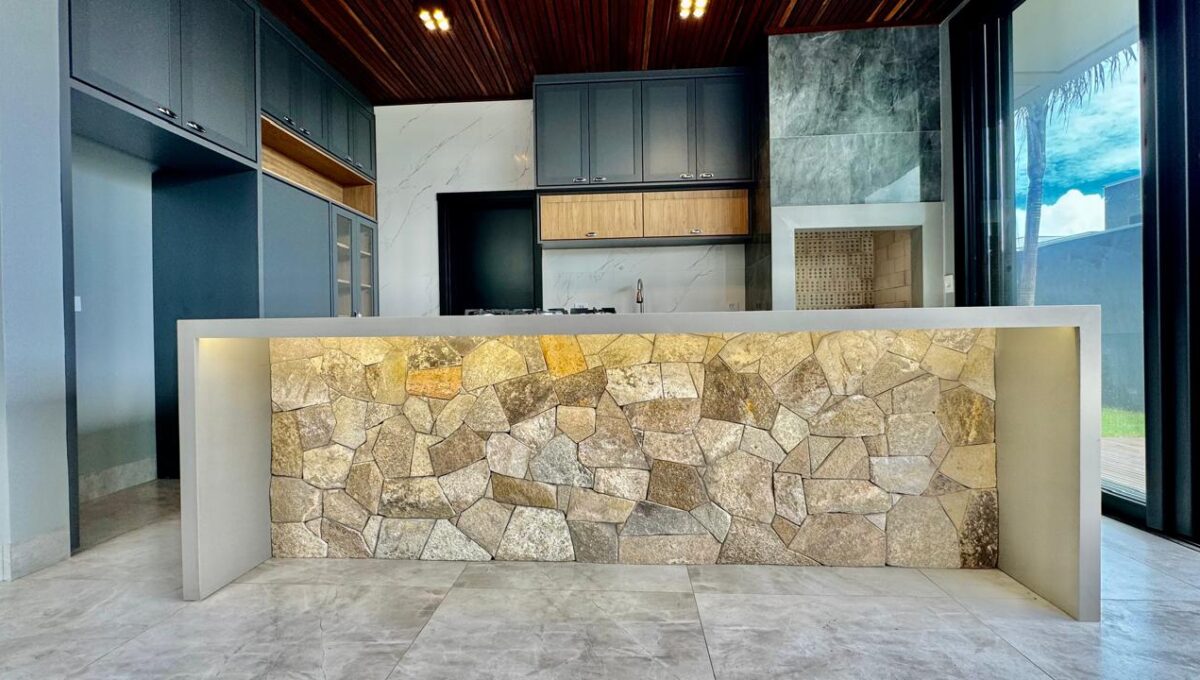 WhatsApp Image 2025-07-23 at 21.33.18